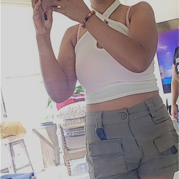 COPY - Crop top Large & medium bundle - Picture 10 of 12